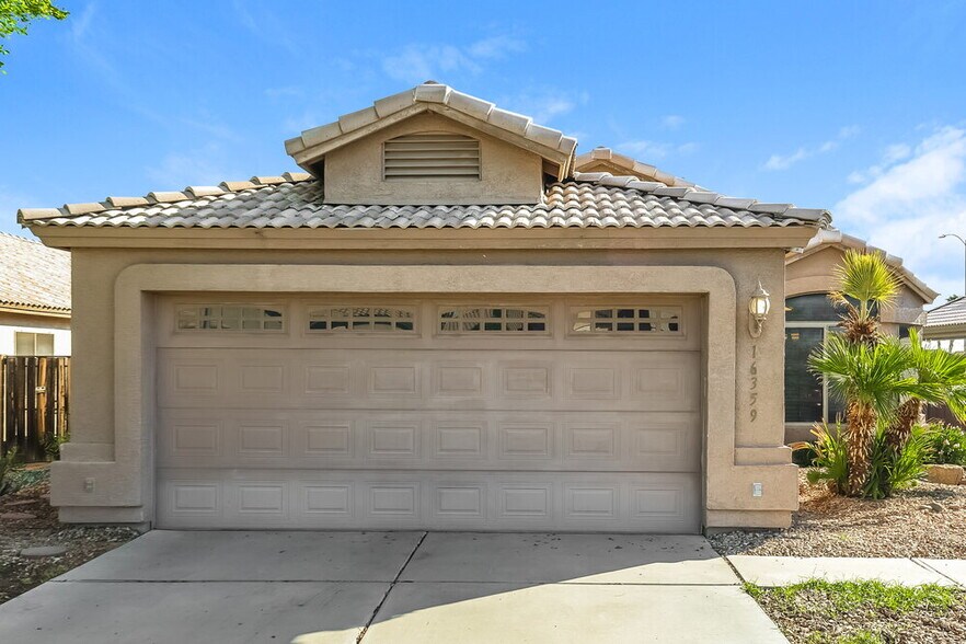 Primary Photo - 16359 N Oachs Dr