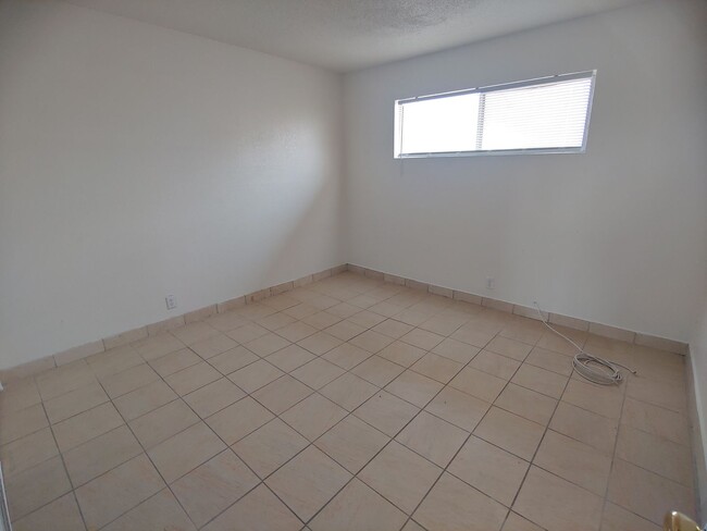 Building Photo - 5240 Pebble Beach Blvd