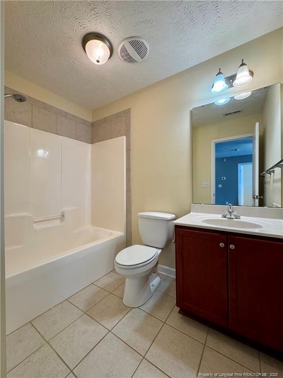 Building Photo - 250 Bayleaf Dr