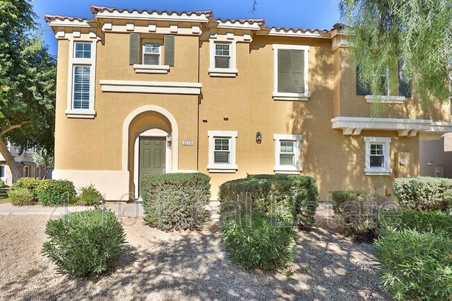 Primary Photo - 4175 E Jasper Dr