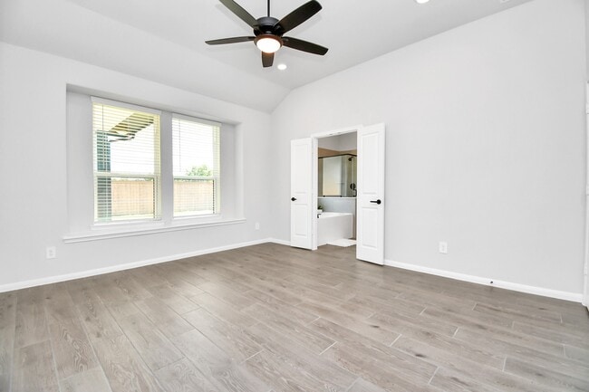 Building Photo - 19807 Palomino Pr Trl