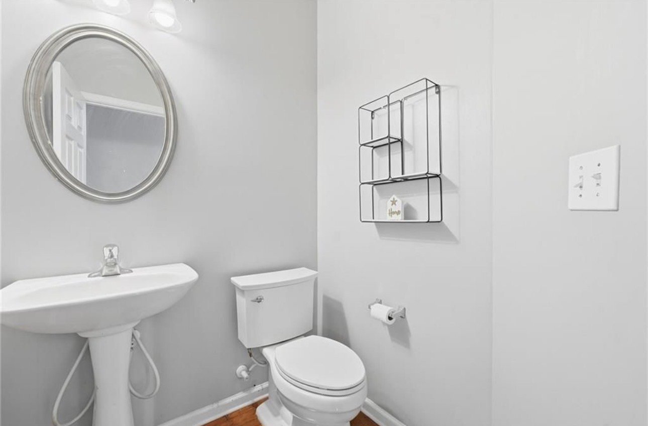 Building Photo - 605 Lofty Ln