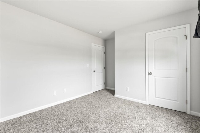 Building Photo - Cullman City Limits - pet friendly