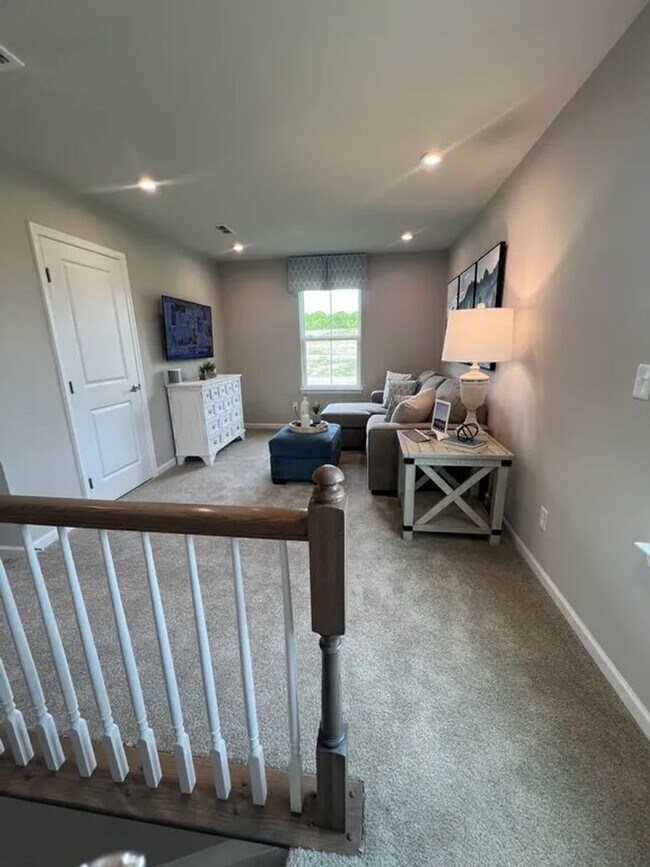 Building Photo - New 3BR Home in Antioch