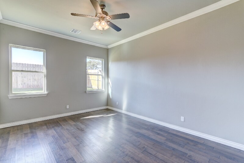 Building Photo - 2833 Tranquilo Ln