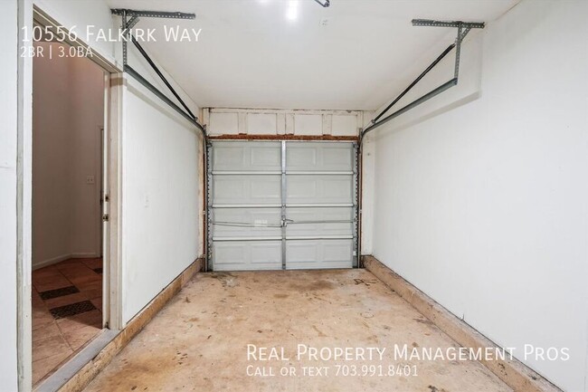 Building Photo - 10556 Falkirk Way