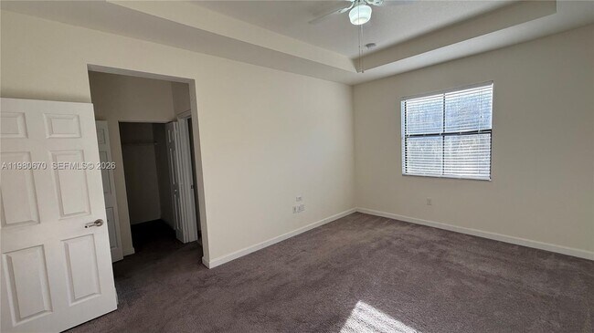 Building Photo - 10348 W 33rd Ln