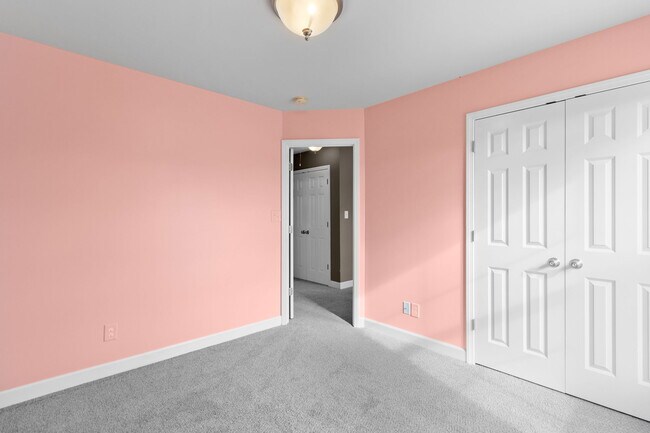 Building Photo - 269 Declaration Dr