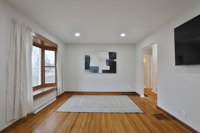 Building Photo - 124 N Gould Rd