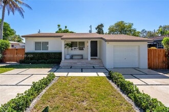 Building Photo - 6376 SW 20th St