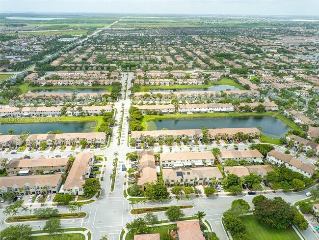 Building Photo - 23480 SW 113th Ave