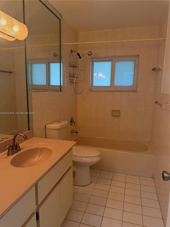 Building Photo - 30724 SW 154th Ct