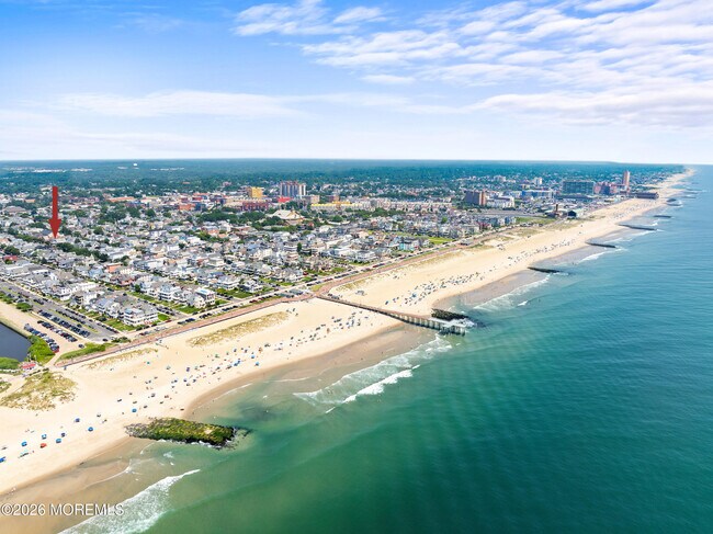 Building Photo - 75 Webb Ave