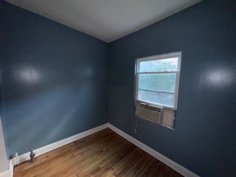 Building Photo - 7436 S Colfax Ave