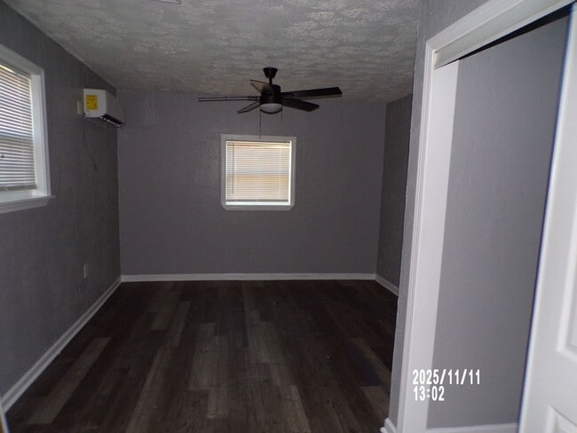 Building Photo - remodeled home