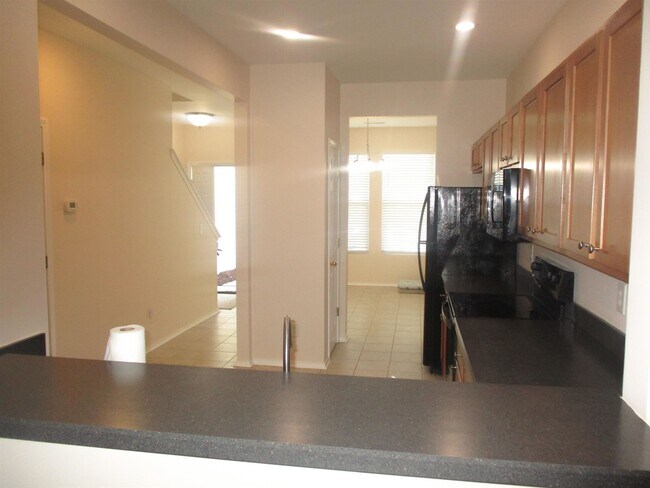 Building Photo - 156 Olde Towne Way