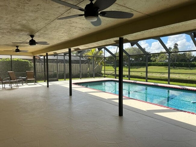 Building Photo - 11600 Island Lakes Ln