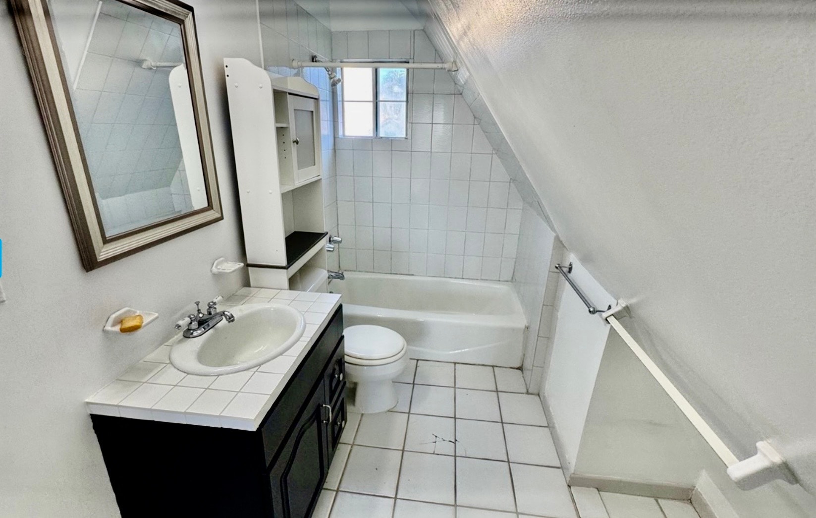 Building Photo - 459 N Alfred St