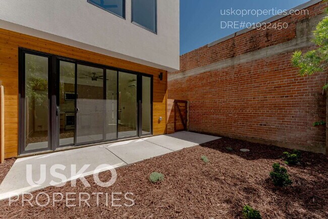 Building Photo - "Charming 1-Bedroom in the Heart of Sacram...