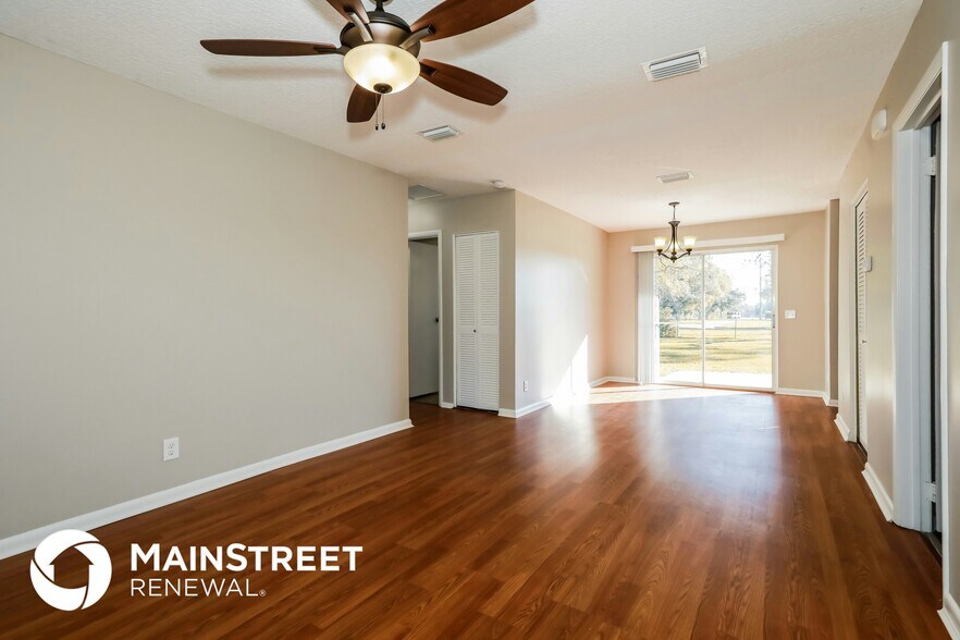 Building Photo - 5505 Enchanted Dr