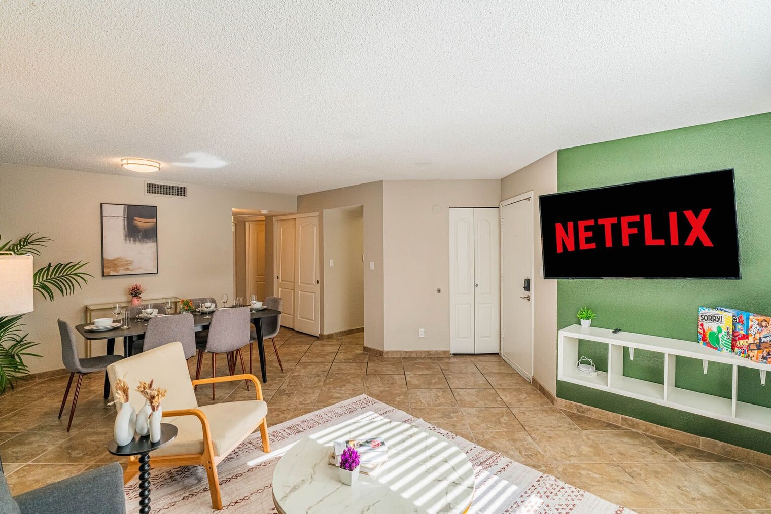 Building Photo - 8550 E McDowell Rd