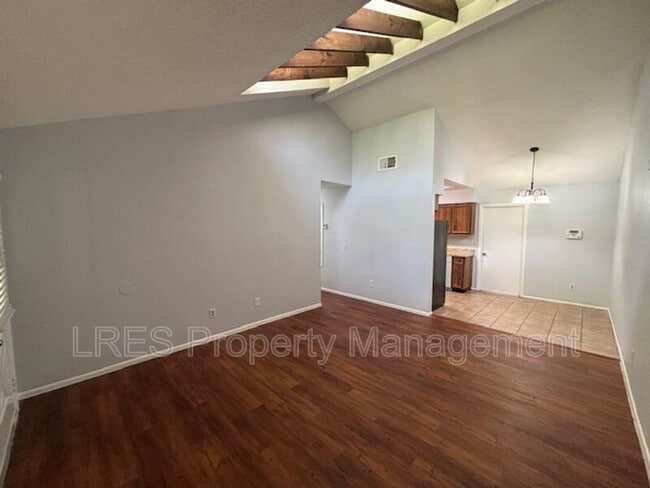 Building Photo - 4654 Lighthouse Cir
