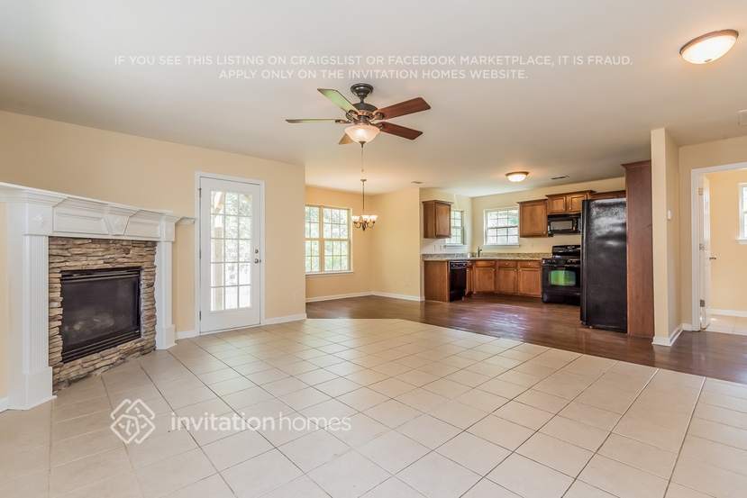 Building Photo - 123 Village Pkwy