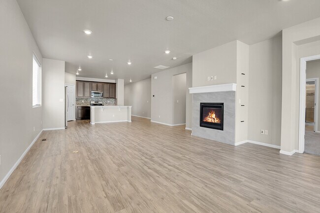 Building Photo - 997 Goldenrod Pkwy