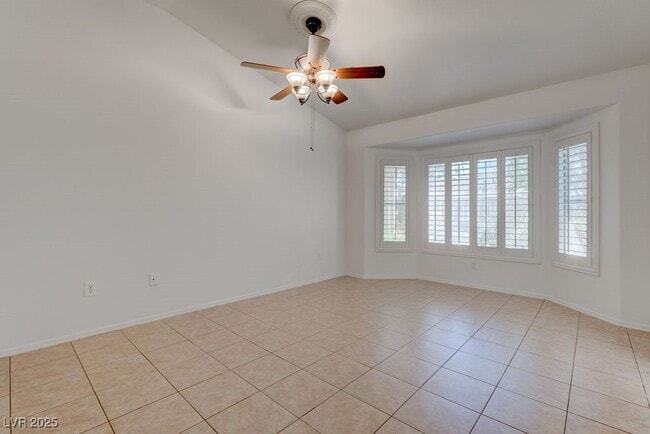 Primary Photo - 2079 Poppywood Ave