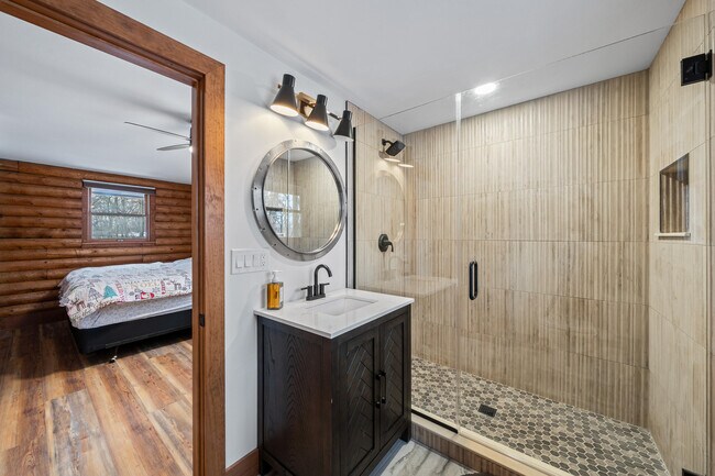 Building Photo - N1508 Wildwood Rd