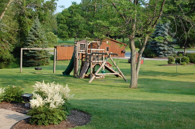 Building Photo - 5 Harbour Ln