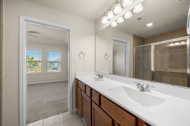 Building Photo - 5617 Evanston Ln