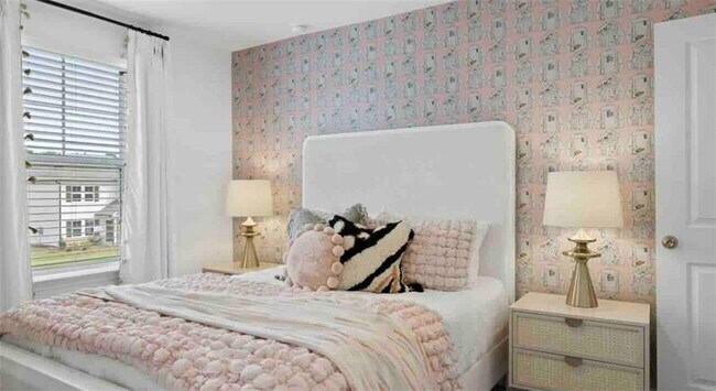 Building Photo - 555 Red Dragon Dr