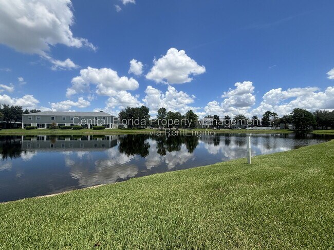 Building Photo - 10735 Savannah Wood Ct