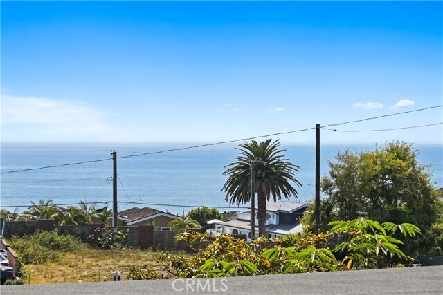 Building Photo - 1290 N Coast Hwy