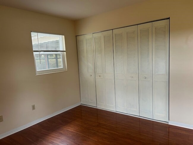 Building Photo - 289 Deltona Blvd