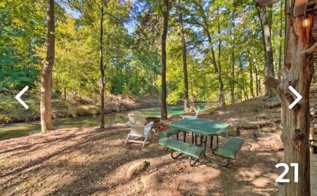 Building Photo - 1 Bedroom, 1 Bathroom - Studio Home on Mossy Creek in Summerville! 1/2 off first months rent!