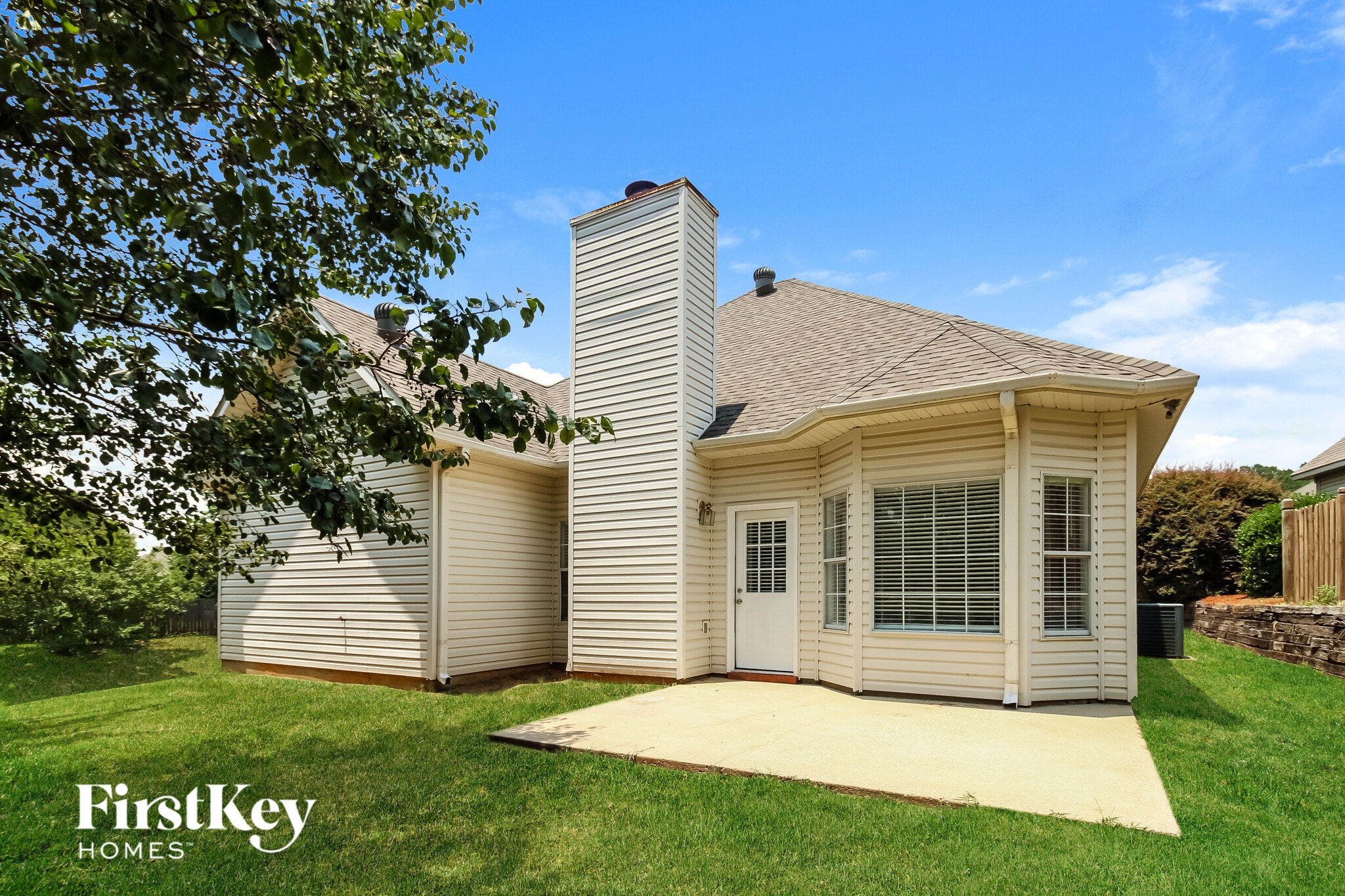 Building Photo - 640 Old Cahaba Dr