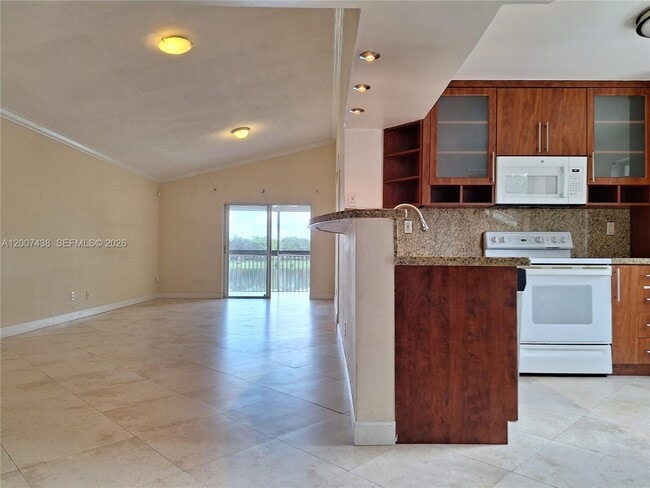 Building Photo - 704 NW 92nd Ave