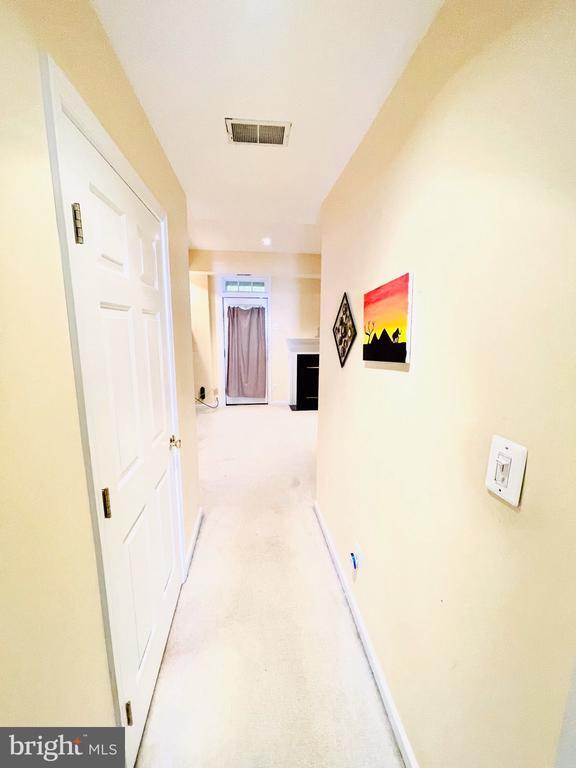 Building Photo - 4053 Cressida Pl