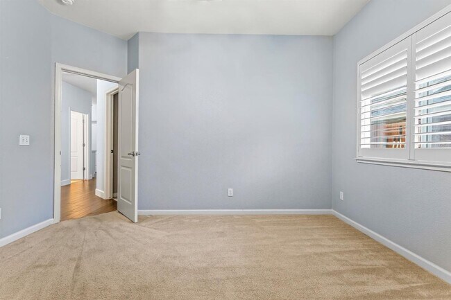 Building Photo - 2921 Garzellis Way