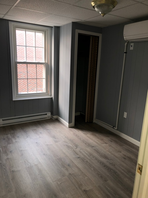 Building Photo - 778 3rd St