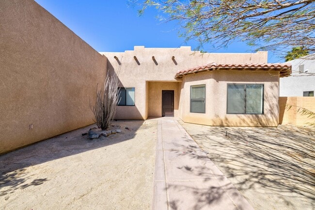 Building Photo - 30595 Sierra Pl