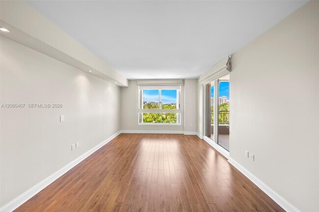 Building Photo - 765 Crandon Blvd