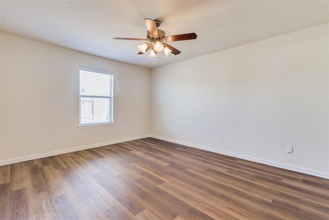 Building Photo - 26918 Graybill Ct