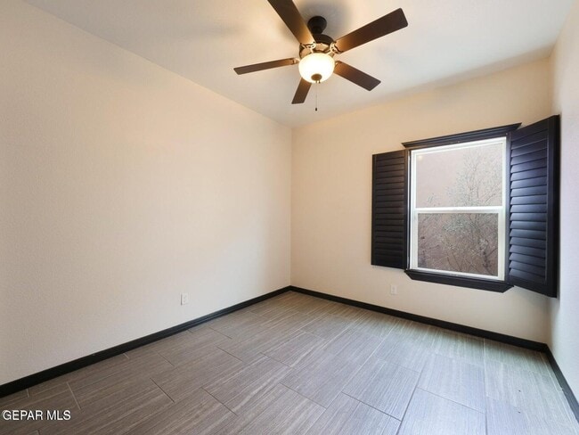 Building Photo - 11629 Grotto Bay Ct