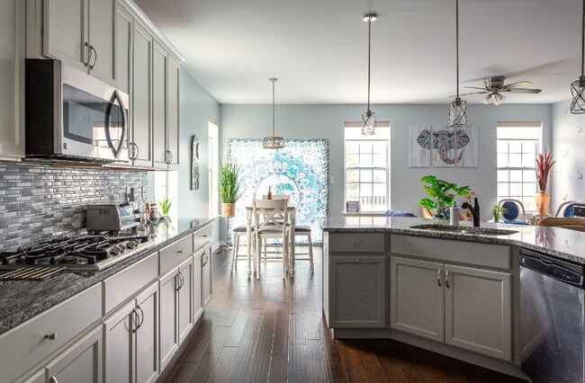 Building Photo - 2717 Van Cliburn Cir