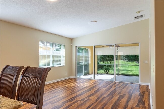 Building Photo - 5009 Corsica Square