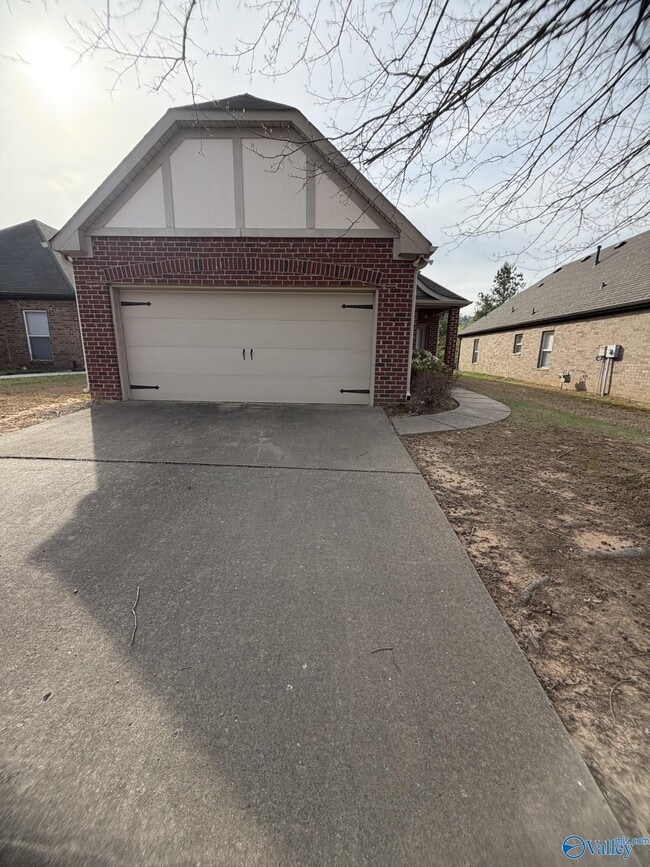 Building Photo - 2817 Oxmoor Glen Dr