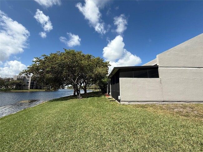 Building Photo - 11228 NW 14th Ct